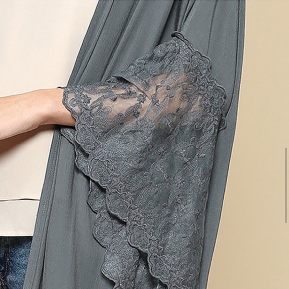 Last M New Cozy Boho Lace Trim Kimono Duster - Picture 10 of 12